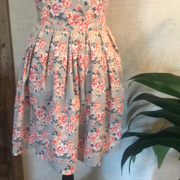 LC Lauren Conrad Floral Cutout Chest Flare Dress - Picture 3 of 8